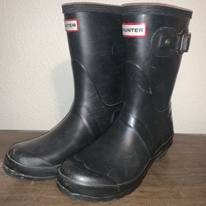Hunter Boots - Women’s 7 Short Black
